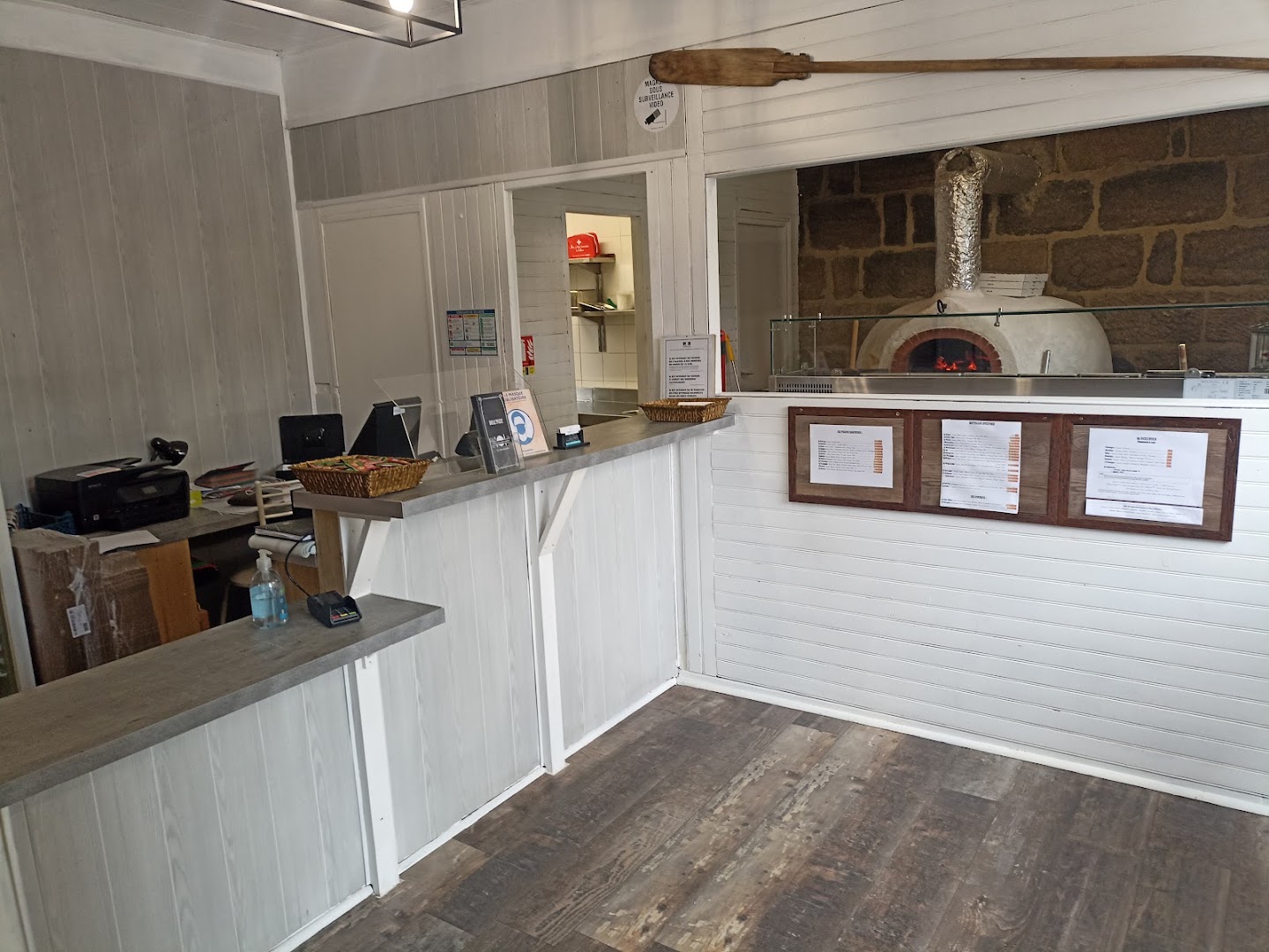 Photo de Dell'Pizz BRIVE - Pizzeria au Feu de bois - By owner