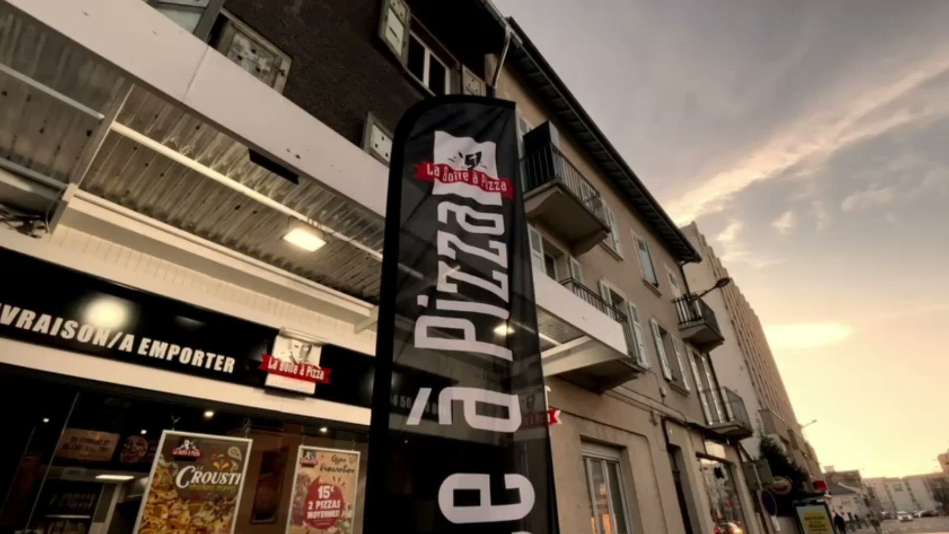 Photo de LA BOÎTE A PIZZA Brive - On recrute ! ⚡ - By owner